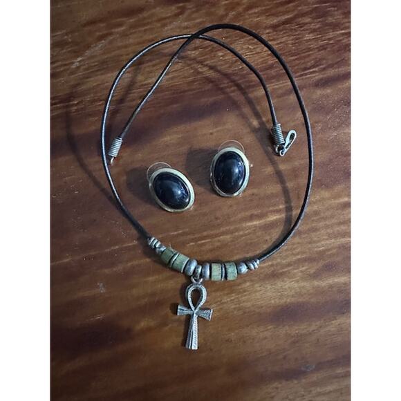 Black Stone Ankh Necklace & Matching Stud Earrings Set NWT - Picture 2 of 2